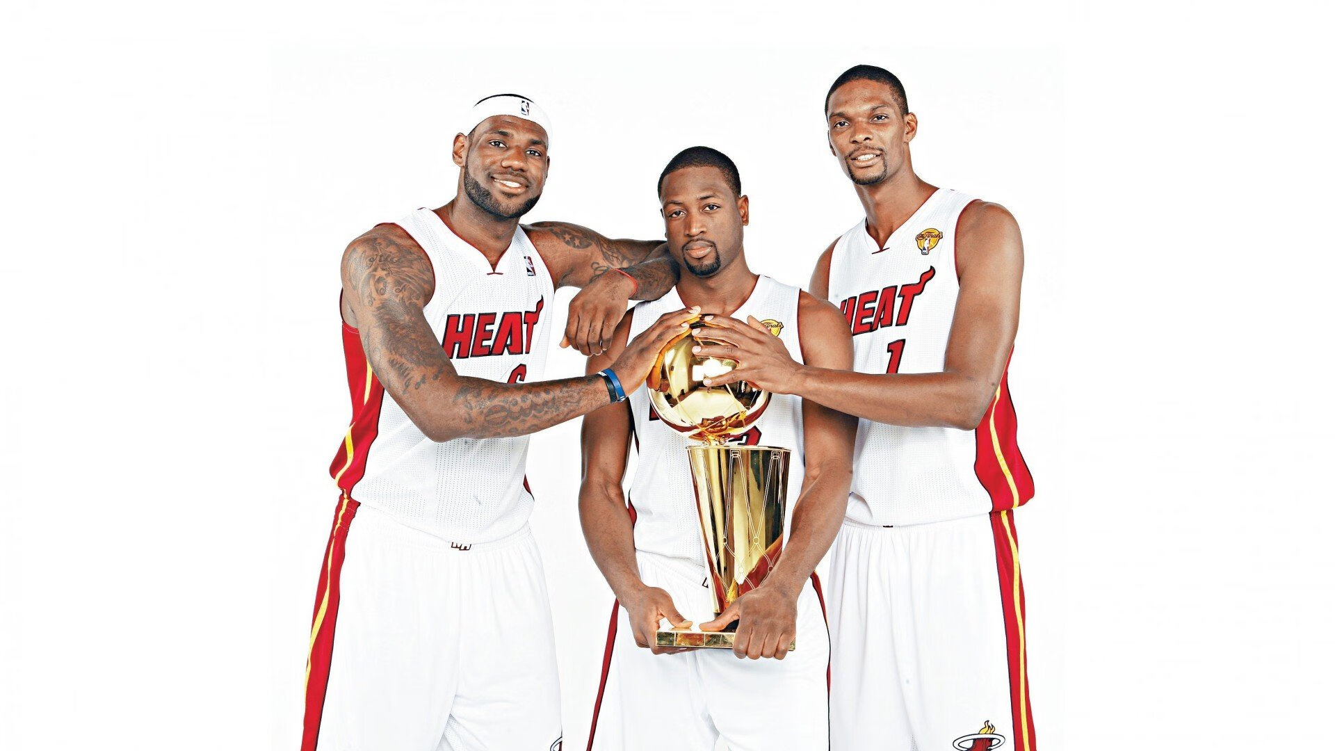 锡安绝杀时刻，深圳队逆转凯尔特人，诠释篮球的无限可能